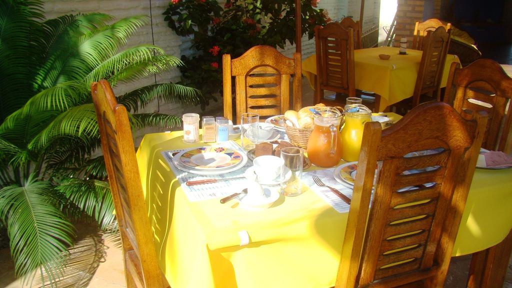 Pousada Casa Dona Rosa Кумбуко Екстериор снимка